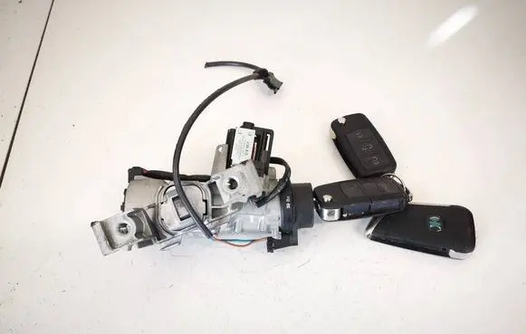 Skoda Octavia Mk2 (1Z) Ignition lock 1k0905851b