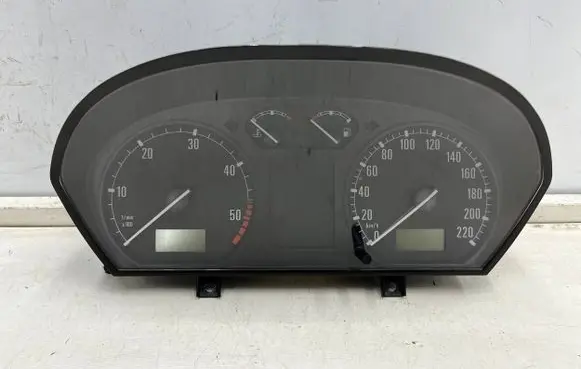 Skoda Fabia Mk1 (6Y) Speedometer (instrument cluster) 6y0920880e