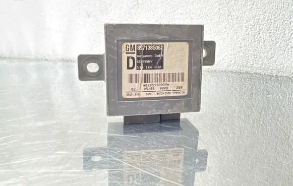Opel Frontera B Immobilizer control unit/module 8971385062 0205990008 519160030