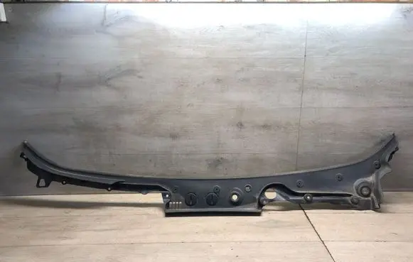 BMW 5 F10 F11 Wiper trim 51717203124