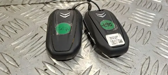 Citroen C4 SpaceTourer Ignition key/card 98281122ZD