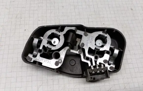 Tail light part