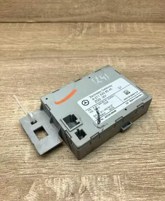 Mercedes-Benz E W211 Gateway control module A2115408545 A2C53189290