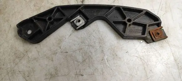 BMW i3 Front bumper mounting bracket 7385645