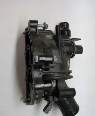 Peugeot Partner III Thermostat/thermostat housing 2822030175
