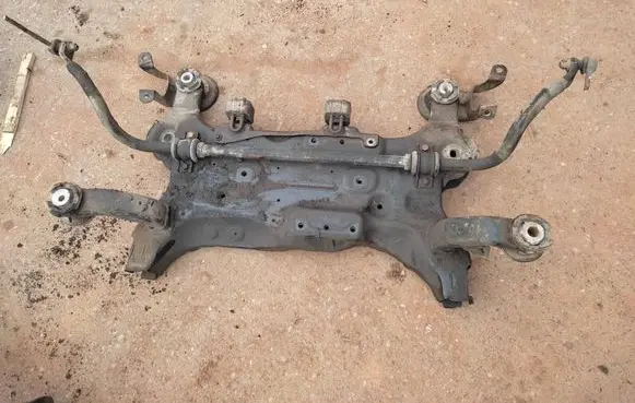 Chrysler Voyager Front subframe