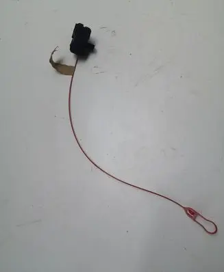 Fuel tank cap lock motor