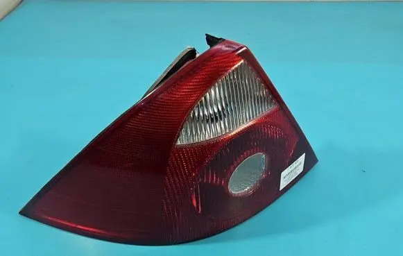 Ford Mondeo Mk III Rear/tail lights 1S71-13405-A IMPRK1472431