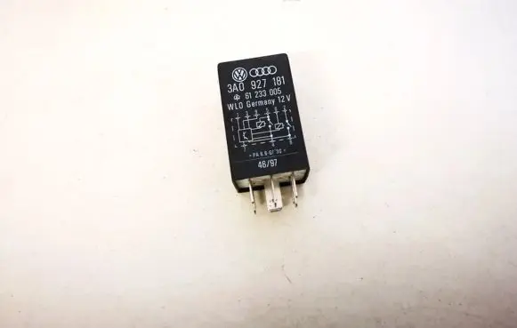Audi A4 S4 B5 8D Other relay 3a0927181 61233005