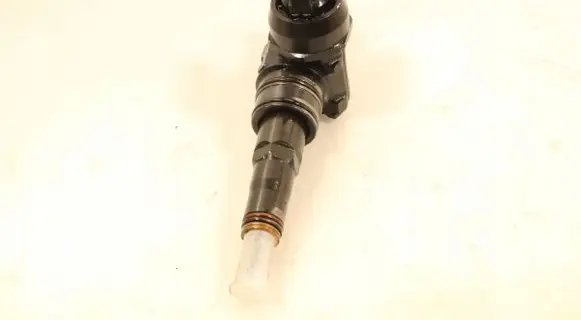 Audi A4 S4 B7 8E 8H Fuel injector 0986441524