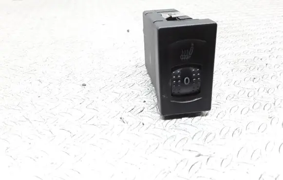 Volkswagen PASSAT B5.5 Seat heating switch 3B0963563C