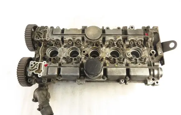 Volvo S60 Engine head 1001761 1001837