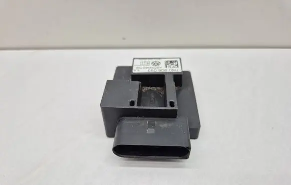 Audi Q3 8U Fuel injection pump control unit/module 7N0906093