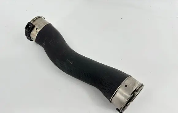 BMW 1 F20 F21 Intercooler hose/pipe 7602652