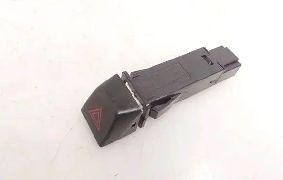 Volvo XC60 Hazard light switch 9123684 10W203