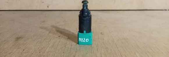 Peugeot 207 Brake pedal sensor switch 9650688480