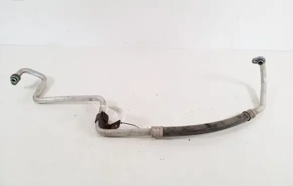 KIA Soul Air conditioning (A/C) pipe/hose 97764J2500