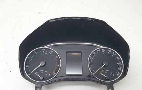 Speedometer (instrument cluster)