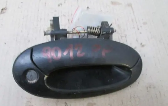 Hyundai Elantra Front door exterior handle