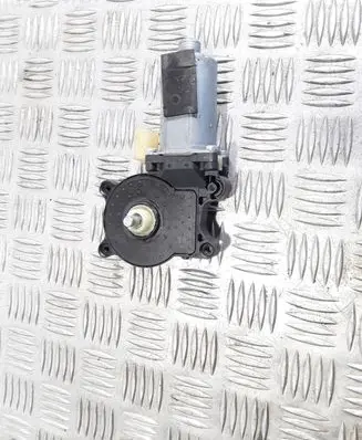 Volvo XC70 Rear door window regulator motor 0130821776
