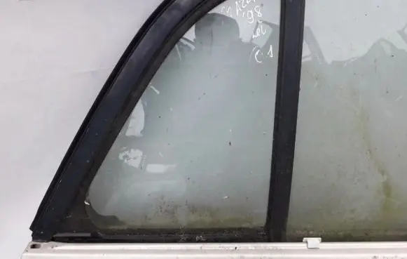 Mazda 626 Rear vent window glass 