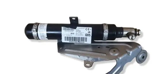 Mercedes-Benz C AMG W205 Other engine bay part A2058604700