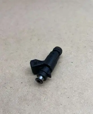 Mercedes-Benz E W210 Fuel injector 1120780049 0280155742