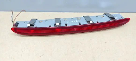 Mercedes-Benz ML W164 Third/center stoplight A1648200256