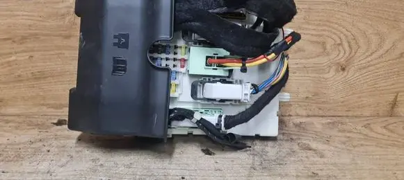 Volvo V40 Fuse box set 31412857