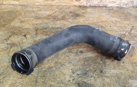 Mercedes-Benz ML W166 Intercooler hose/pipe A1665280082