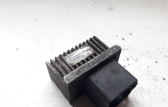 Renault Laguna II Glow plug pre-heat relay