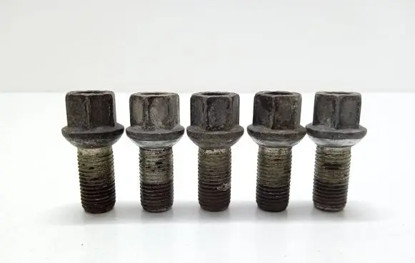 Skoda Octavia Mk3 (5E) Nuts/bolts 