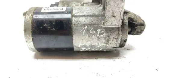 Citroen C4 I Picasso Starter motor M000T32271 7550017