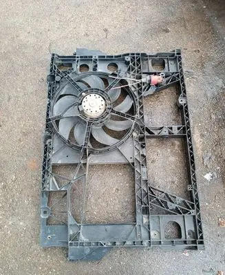 Renault Laguna II Radiator support slam panel