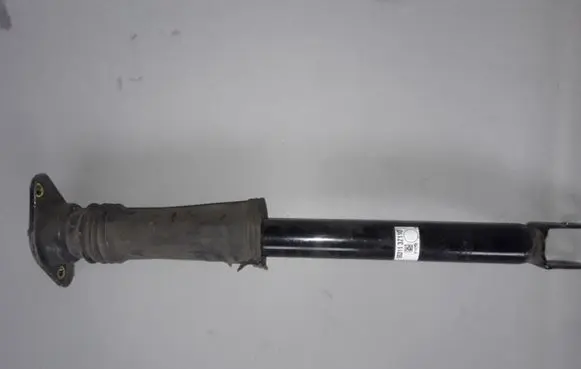 Hyundai i40 Rear shock absorber/damper 553113Z110