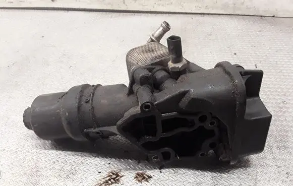 Volkswagen Eos Oil filter mounting bracket 06F115397F