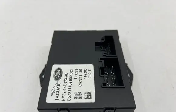 Land Rover Discovery 5 Tailgate/trunk control unit/module HY3214B673AD