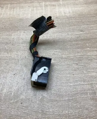 BMW 3 E90 E91 Plug wire 6928670