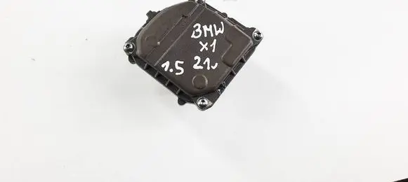 BMW X1 F48 F49 Oil pump 8617804 67460810