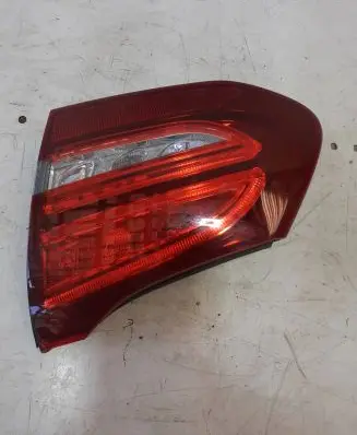 Mercedes-Benz C W205 Tailgate rear/tail lights A2059061603 20180409D245