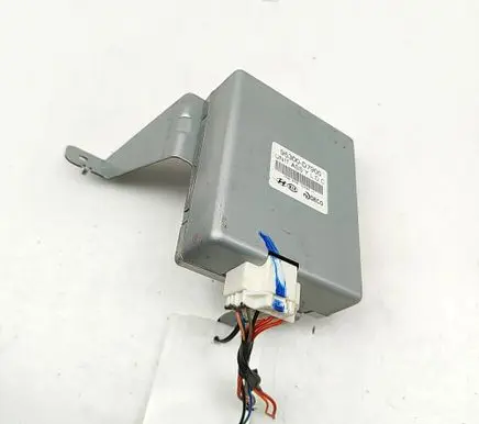 Hyundai Tucson TL Current control relay 95300D7900