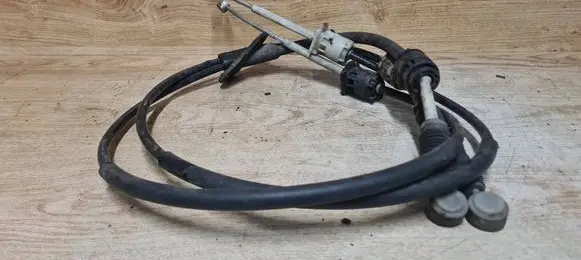 Volvo S60 Gear shift cable linkage 