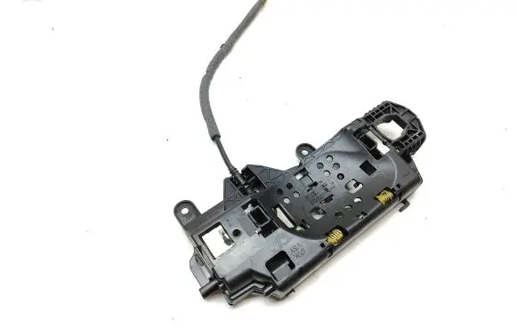 Rear door exterior handle/bracket