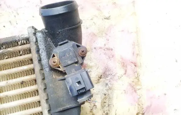 Skoda Fabia Mk1 (6Y) Air pressure sensor 0281002177 038906051
