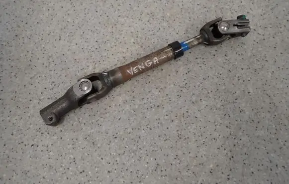 KIA Venga Steering wheel axle 