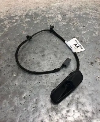 Ford Mondeo MK IV USB socket connector 9S71-A045P40-A AS7T-14D202-AA