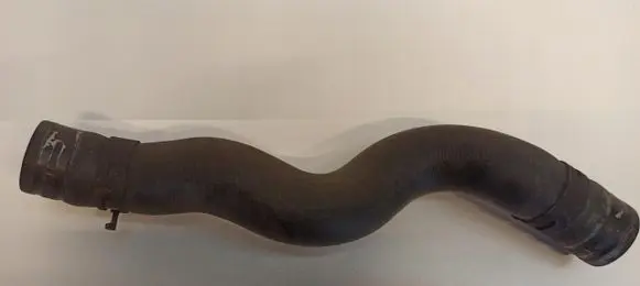 Infiniti G37 Engine coolant pipe/hose