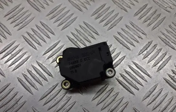 Volvo S60 A/C air flow flap actuator/motor 74933D