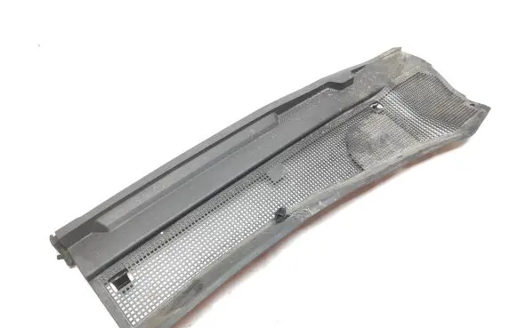 Wiper trim