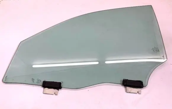 Mercedes-Benz GLE (W166 - C292) Front door window glass four-door 